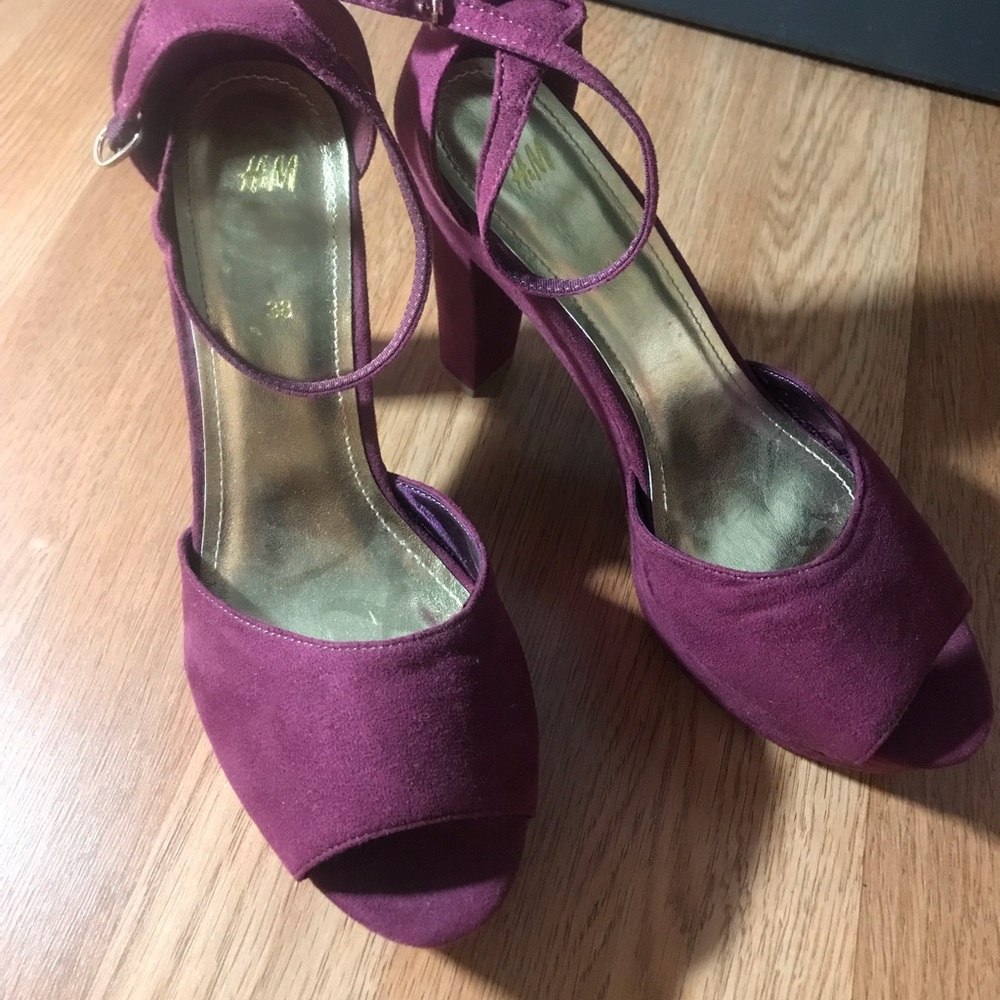 Wine H&M heels